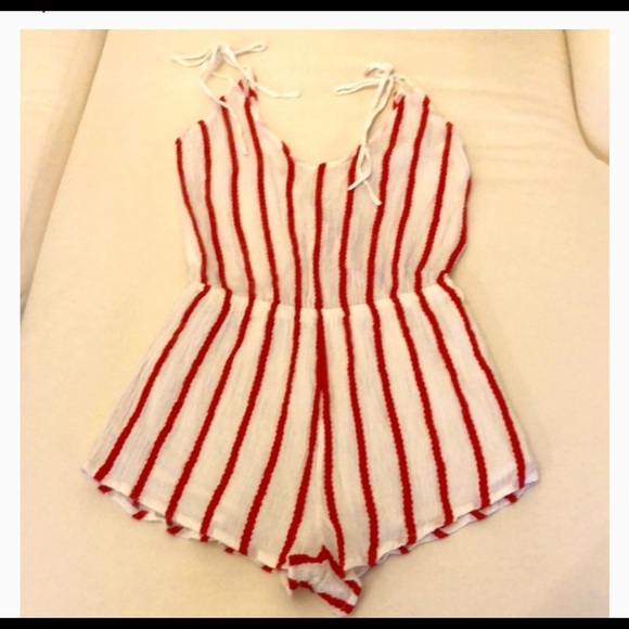Rip Curl Red and White Shoreside Romper - M - Picture 2 of 4